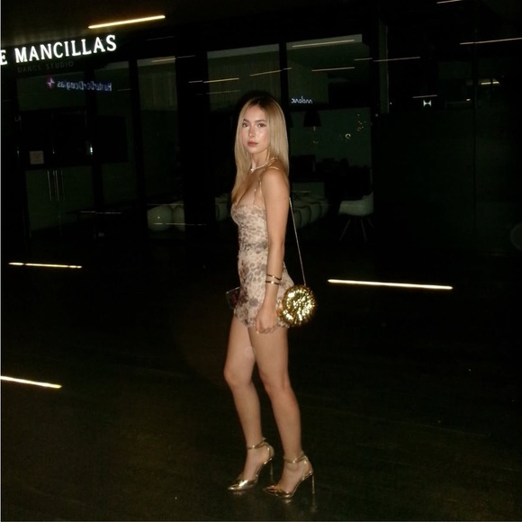 Zara mini gold shell purse crossbody with chain clutch evening party cocktail - Picture 7 of 8